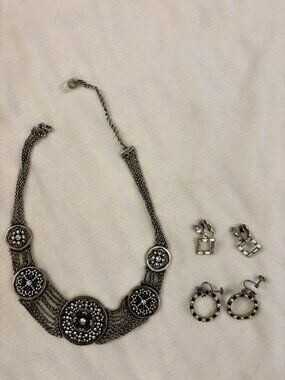 Bundle Silver Necklace and Two Pairs Clip-on/Screw-on Earrings